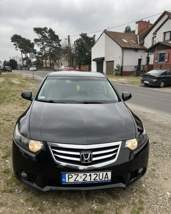 Honda Accord cena 39999 przebieg: 206000, rok produkcji 2013 z Poznań małe 92